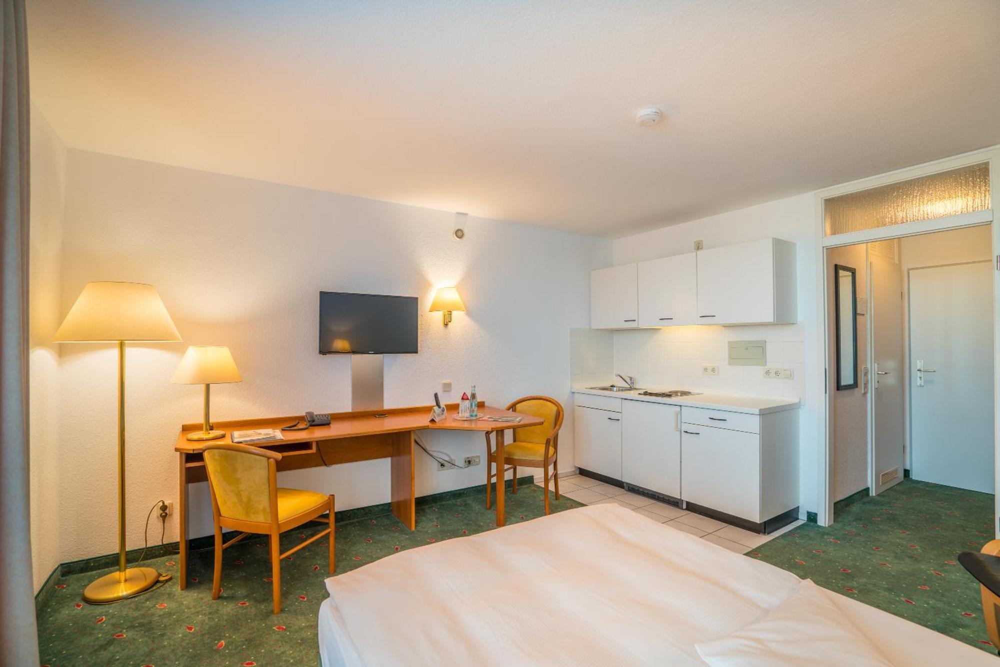 Airporthotel Residenz シュタイネンブロン エクステリア 写真