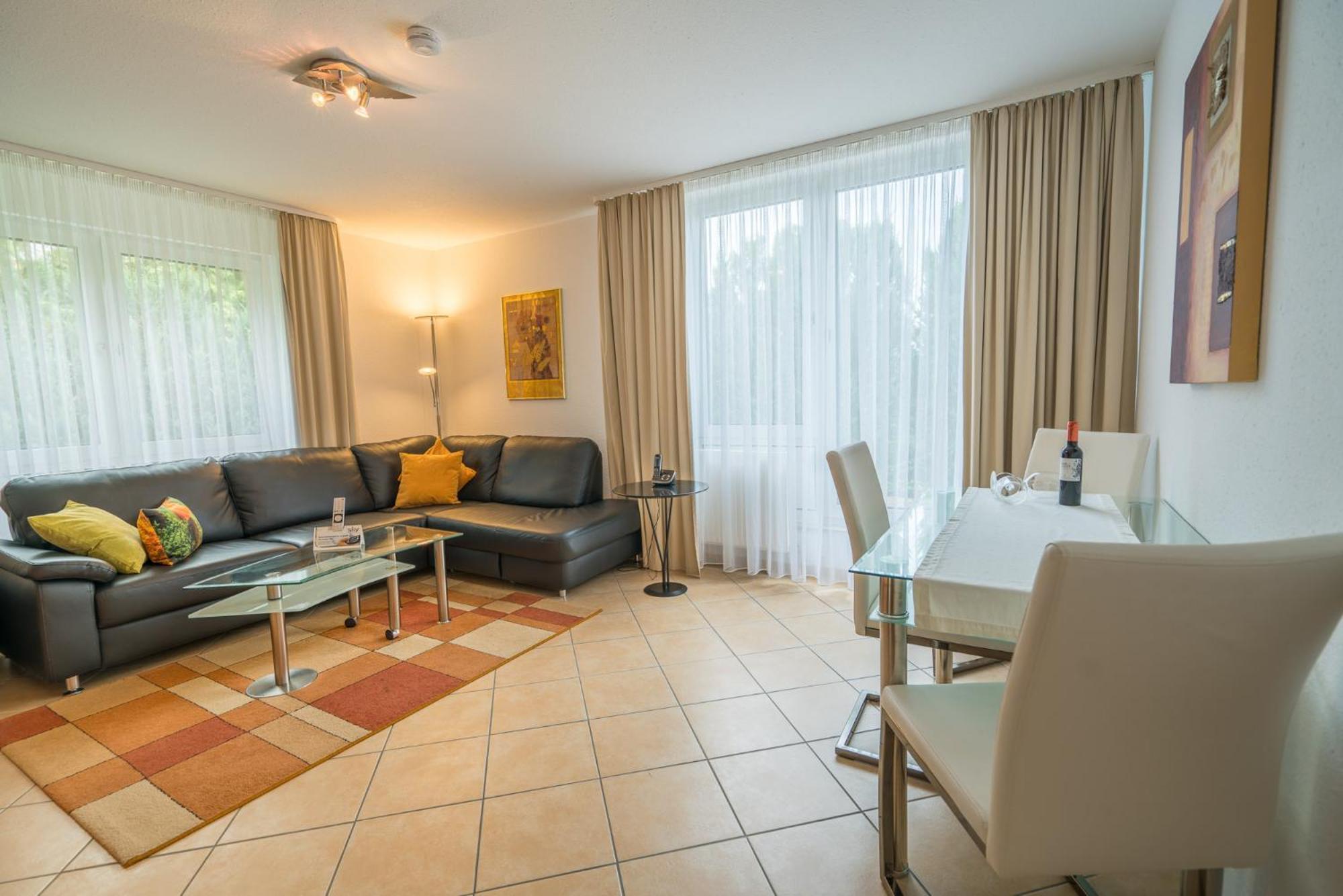 Airporthotel Residenz シュタイネンブロン エクステリア 写真