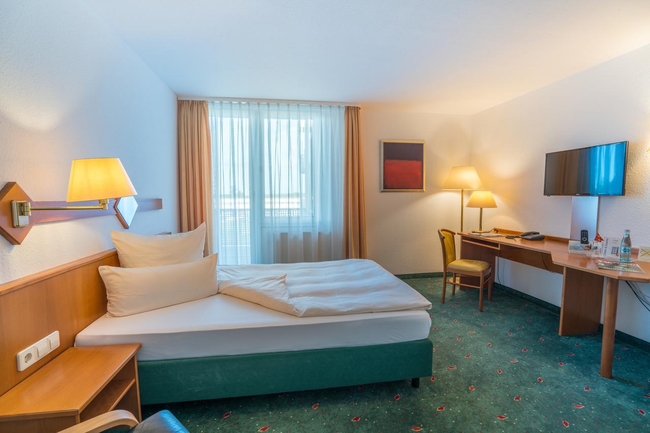 Airporthotel Residenz シュタイネンブロン エクステリア 写真